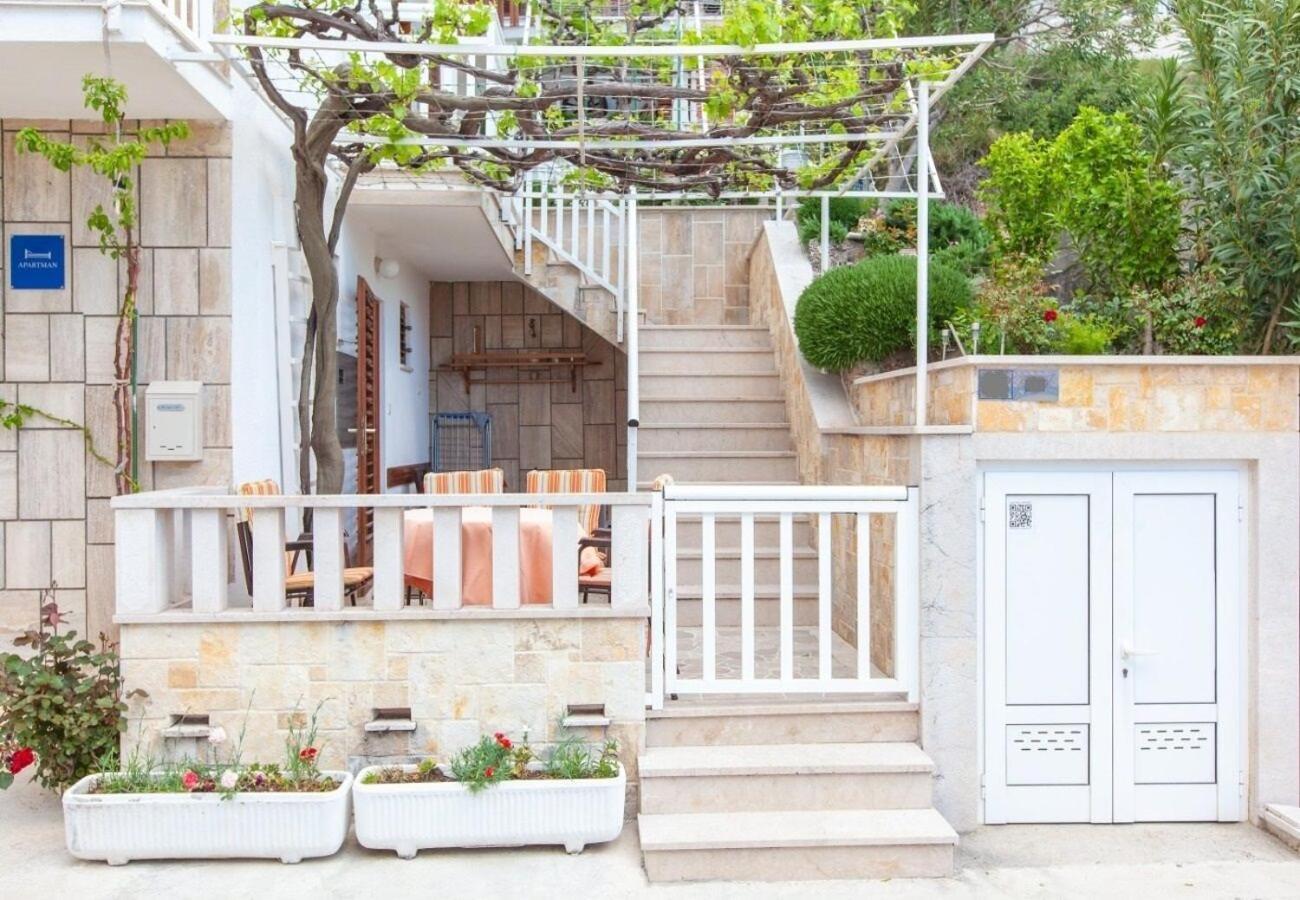 Apartment Ante M Brela Luaran gambar